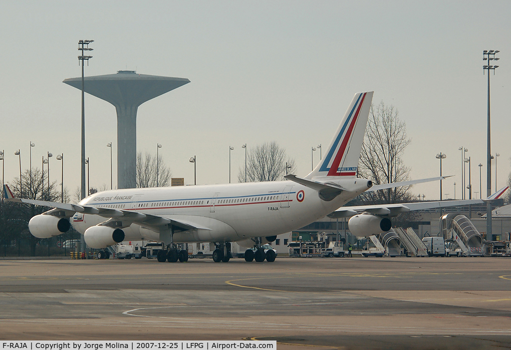 F-RAJA, 1995 Airbus A340-212 C/N 075, Parked in the private sector of CDG.