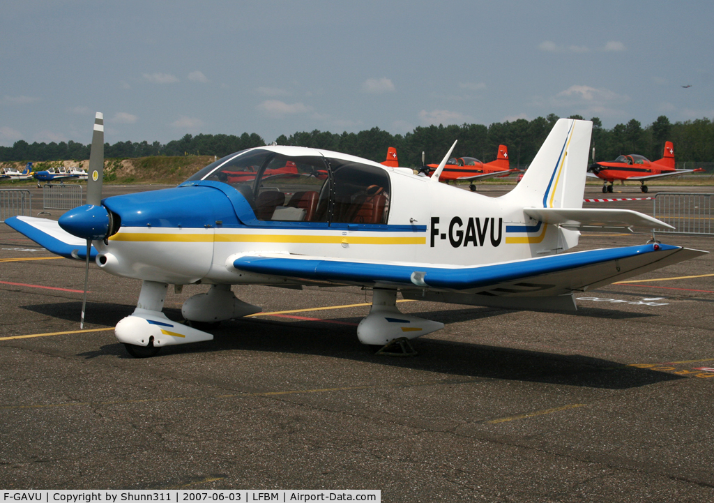 F-GAVU, Robin DR-400-160 Chevalier C/N 1229, Displayed during LFBM Airshow 2007