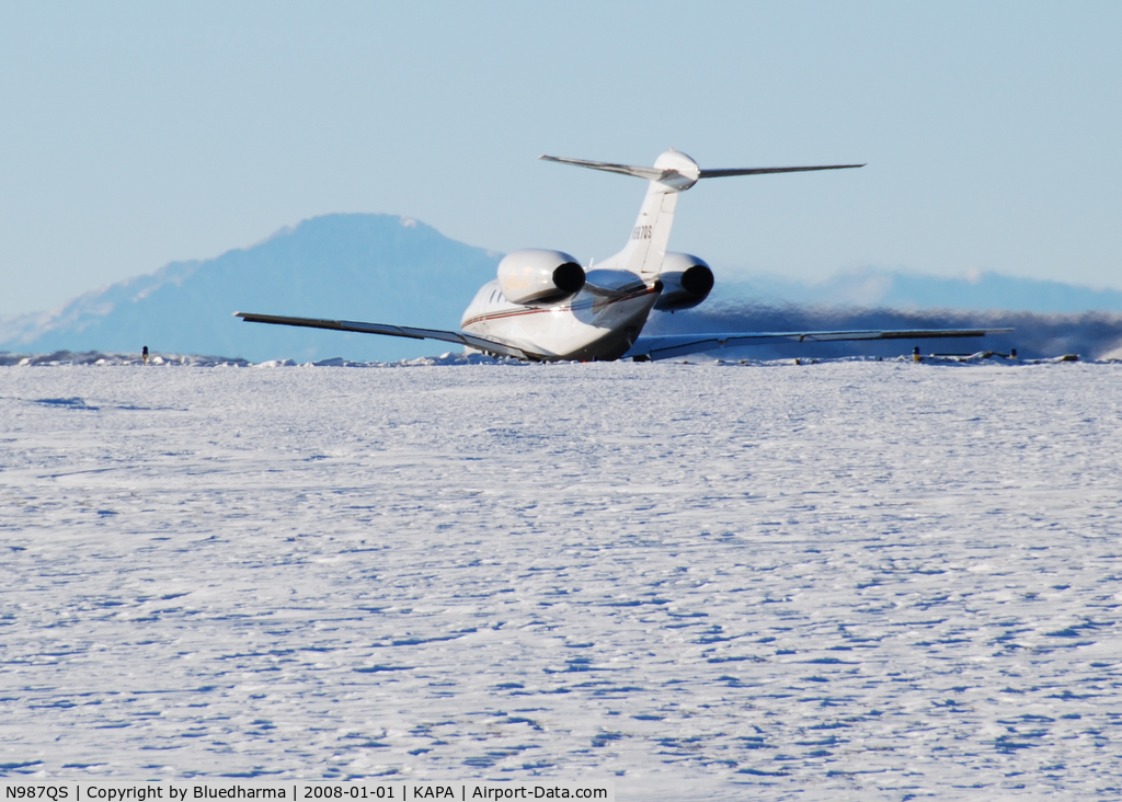 N987QS, 1999 Cessna 750 Citation X Citation X C/N 750-0087, Takeoff on 17L with Pikes Peak in the distance.