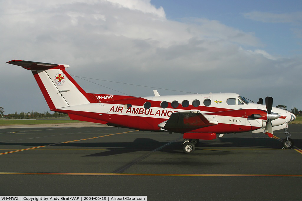 VH-MWZ, 1992 Beech B200 King Air C/N BB-1430, Air Ambulance B200