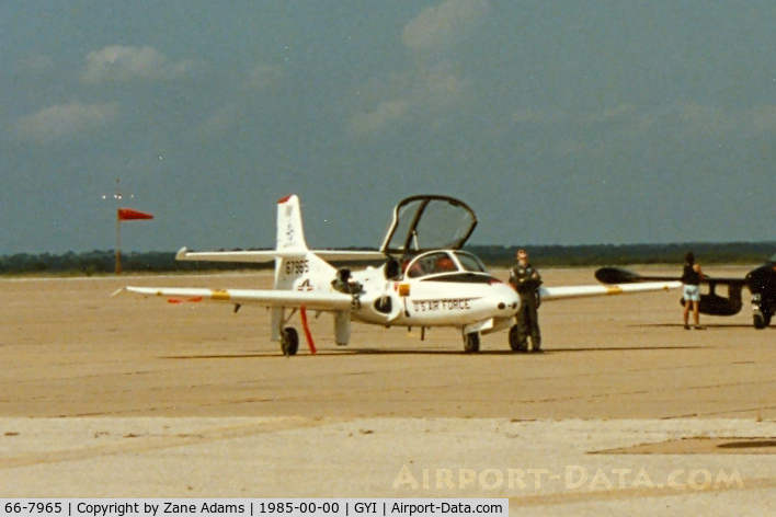 66-7965, 1966 Cessna T-37B Tweety Bird C/N 40925, At Sherman, TX
