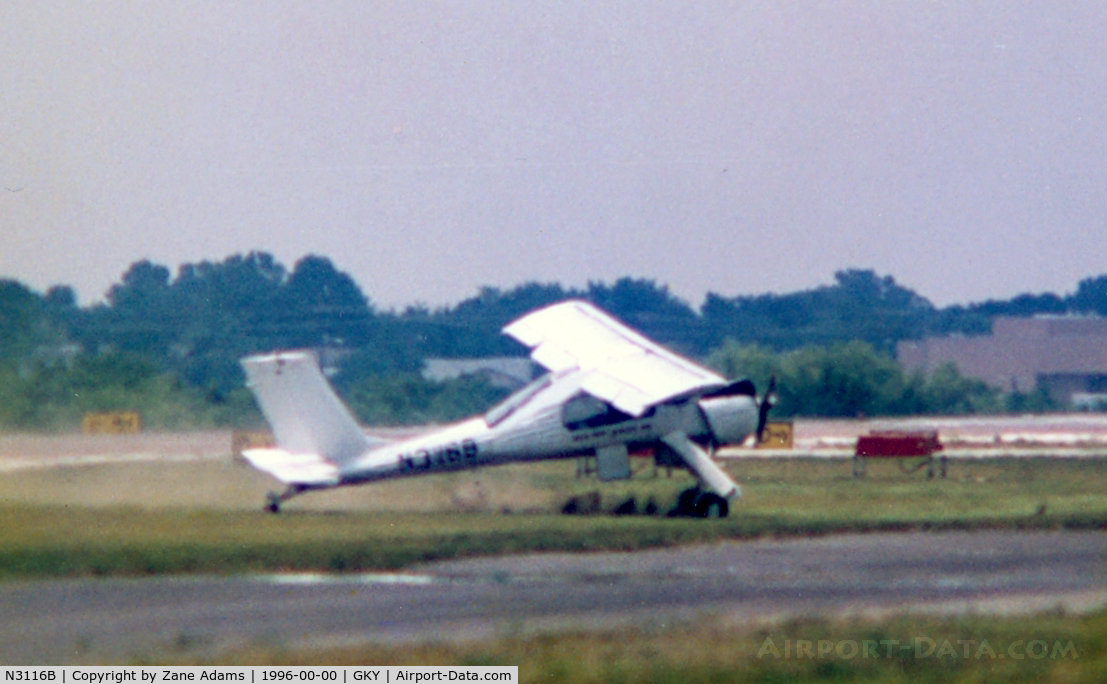 N3116B, PZL-Okecie PZL-104 Wilga 80 C/N CF21910926, Ground Loop! Airplane and Passengers all OK!