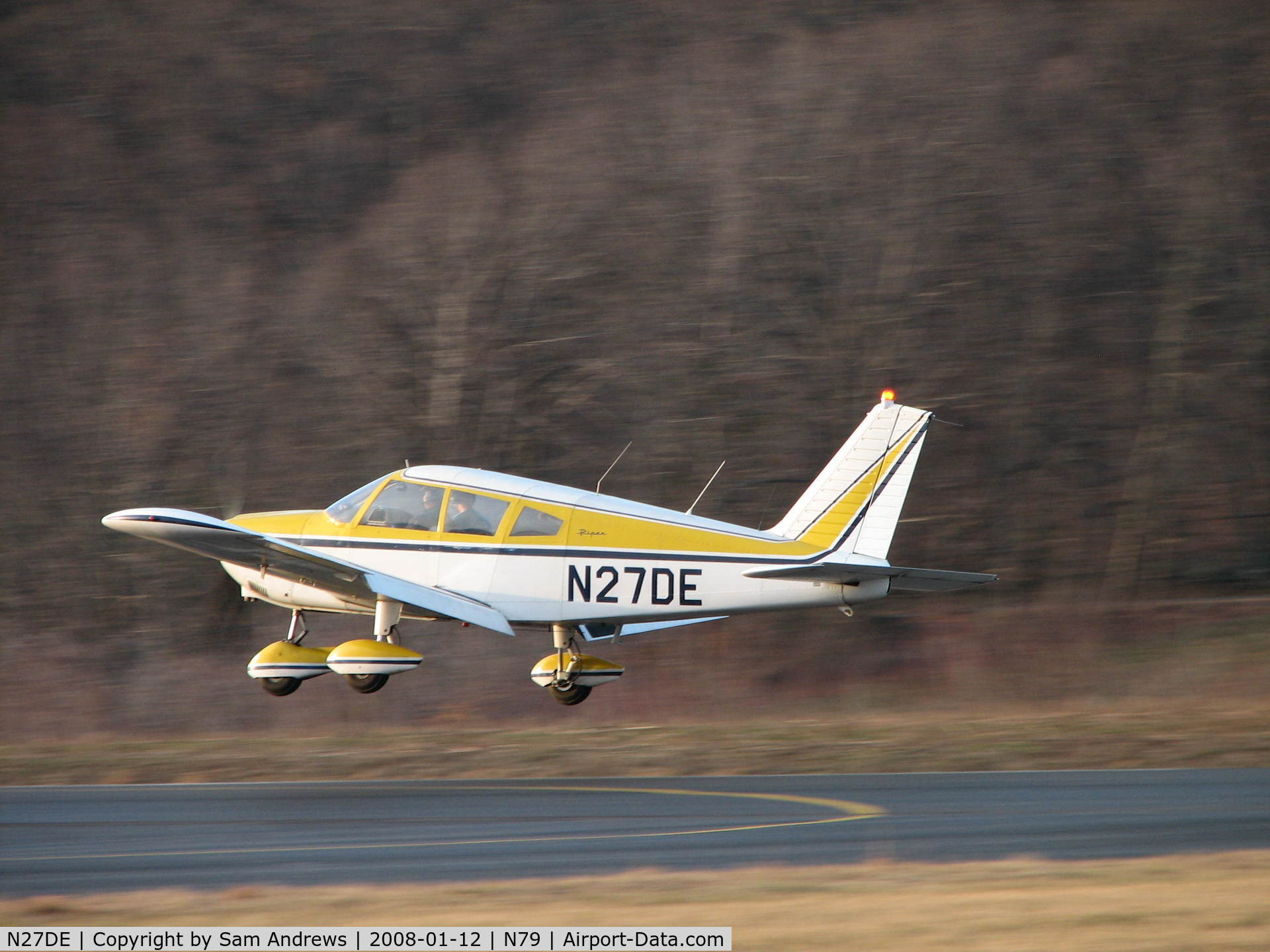 N27DE, 1969 Piper PA-28-180 C/N 28-5348, Yeah!  I like this one!
