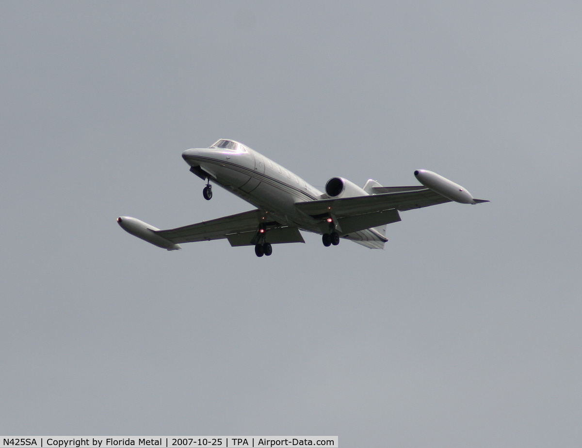 N425SA, 1981 Gates Learjet Corp. 35A C/N 425, Lear 35A