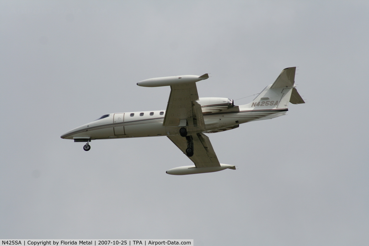 N425SA, 1981 Gates Learjet Corp. 35A C/N 425, Lear 35A