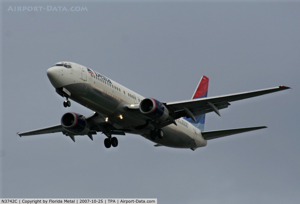 N3742C, 2001 Boeing 737-832 C/N 30835, Delta