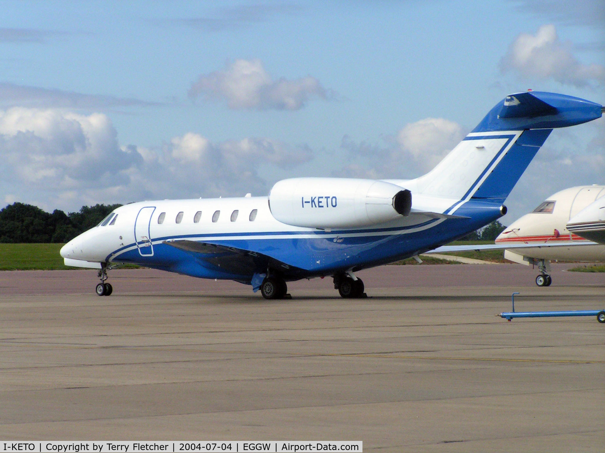 I-KETO, 2001 Cessna C750 C/N 0161, Italian Citation X at London Luton - subsequently re-registered as N232CF