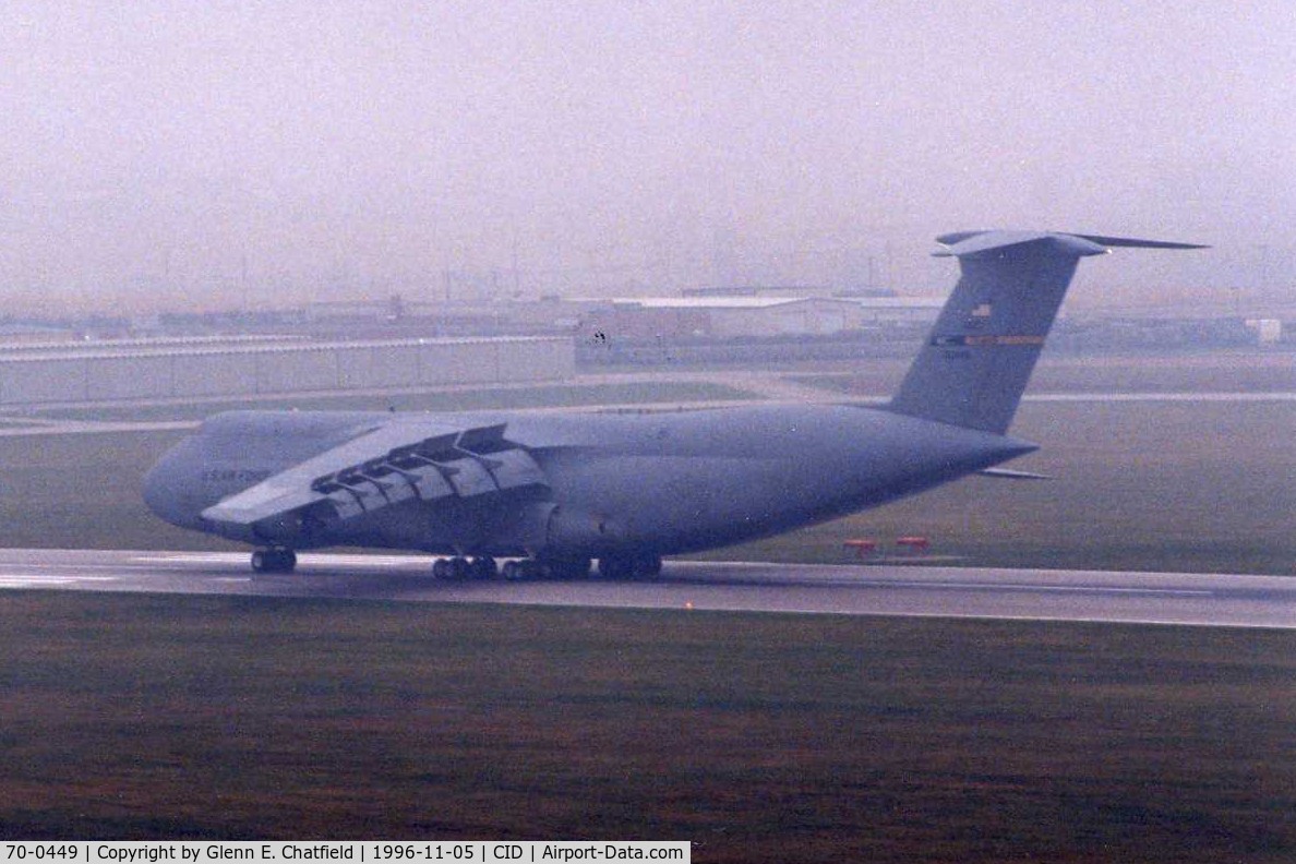 70-0449, 1970 Lockheed C-5A Galaxy C/N 500-0063, C-5A landing Runway 9 in fog and low ceilings at dawn.
