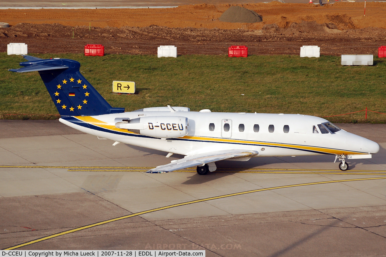 D-CCEU, 1990 Cessna 650 Citation III C/N 650-0190, Taxiing to the runway
