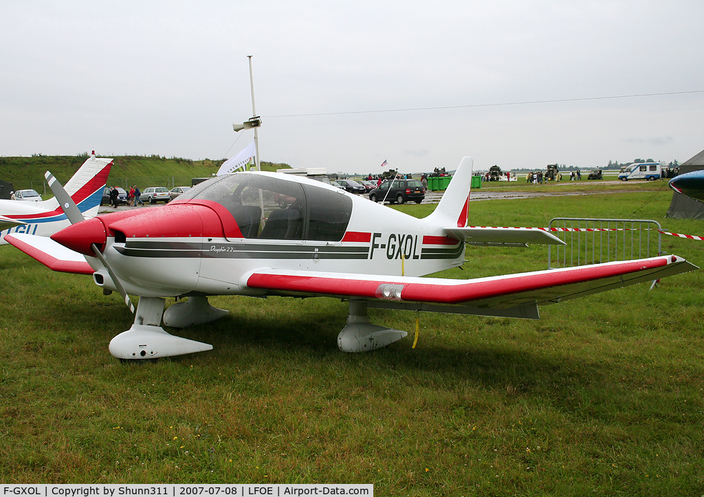 F-GXOL, Robin DR-400-120 Dauphin 2+2 C/N 2539, Displayed during LFOE Airshow 2007