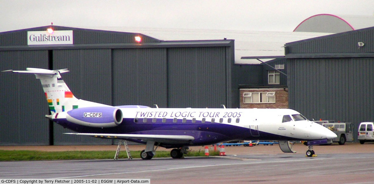 G-CDFS, 2001 Embraer ERJ-135ER (EMB-135ER) C/N 145431, Embraer Legacy used by UK Pop group , Coldplay, for their 2005 Twisted Logic Tour