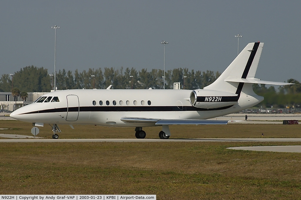N922H, 2005 Gulfstream Aerospace GIV-X (G450) C/N 4036, Falcon 2000