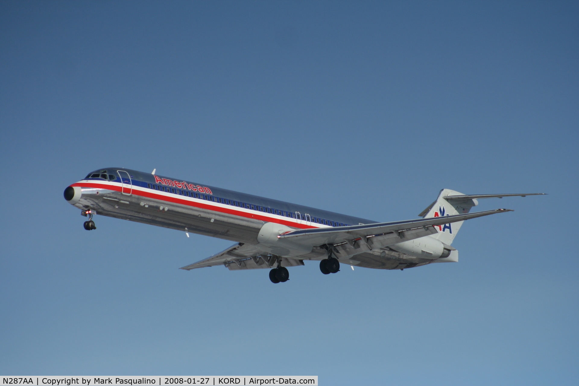 N287AA, 1985 McDonnell Douglas MD-82 (DC-9-82) C/N 49299, MD-82