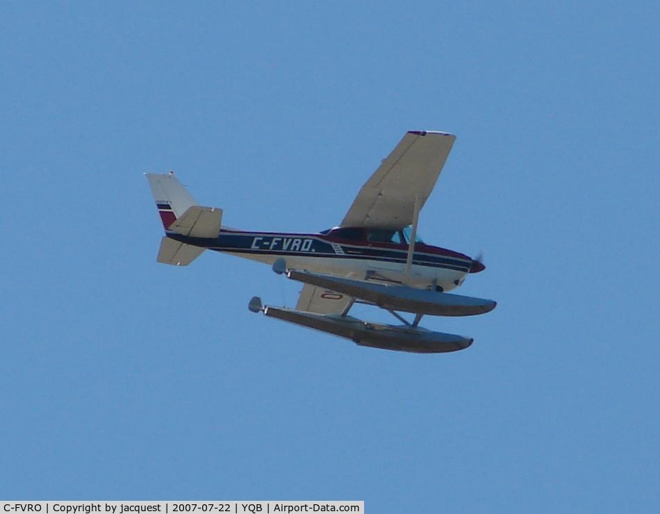 C-FVRO, 1966 Cessna 172H C/N 17255808, Passing by over the River