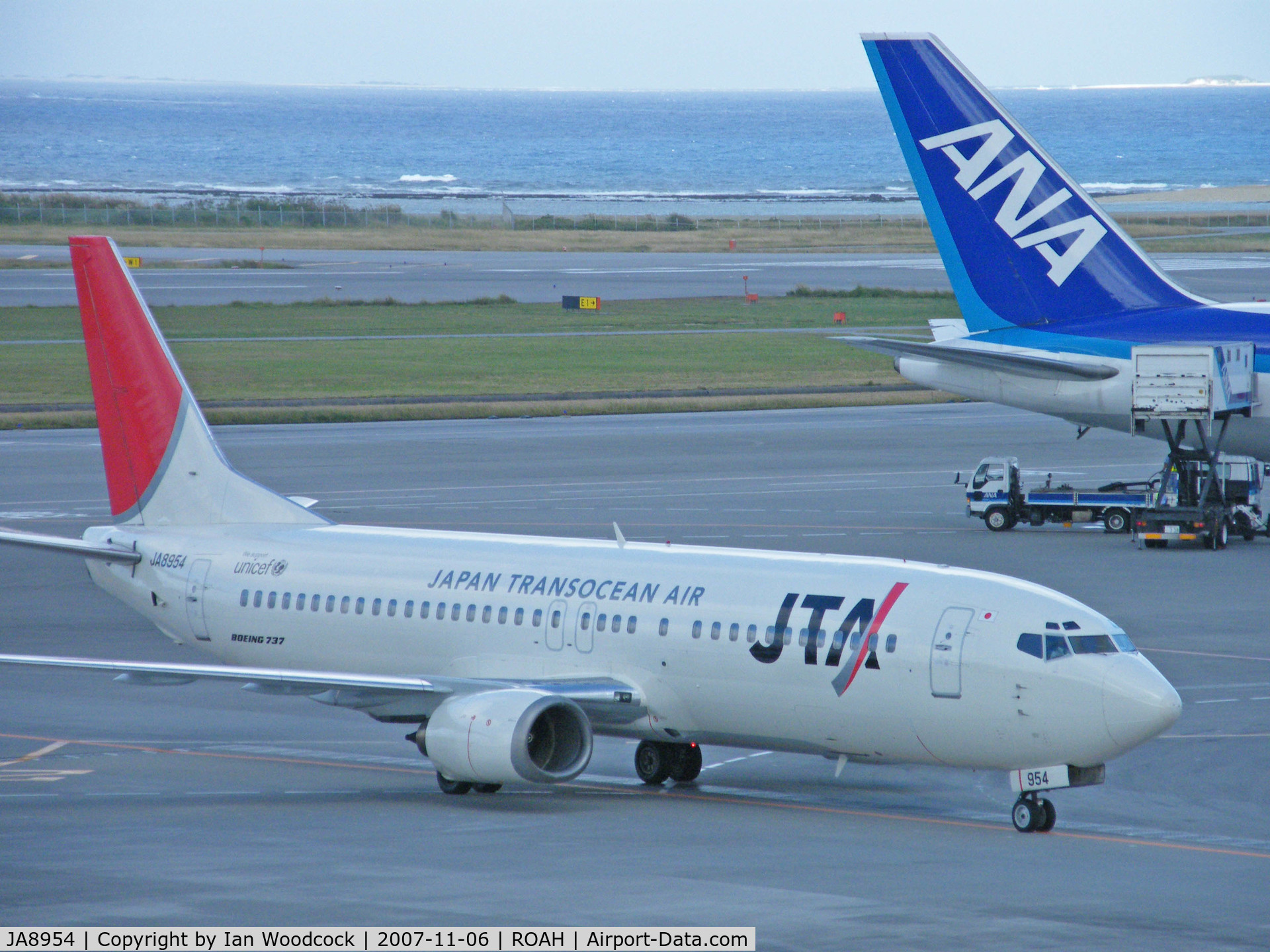 JA8954, 1990 Boeing 737-4K5 C/N 24130, Boeing 737-4K5/Japan Transocean Air/Naha