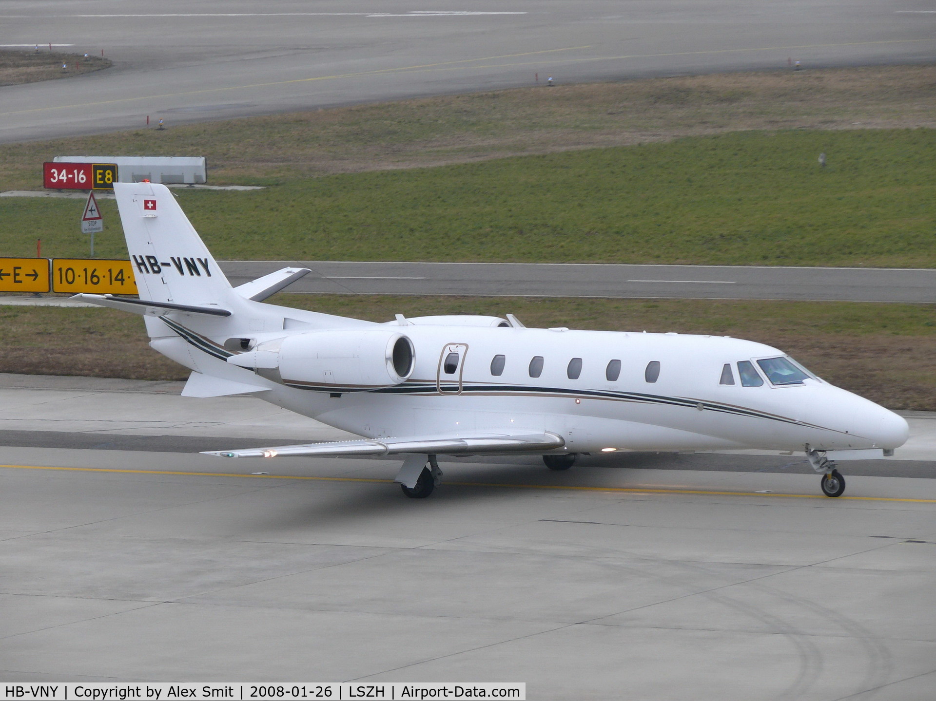 HB-VNY, 2005 Cessna 560XLS C/N 5576, Visitor for the World Economics Forum 2008