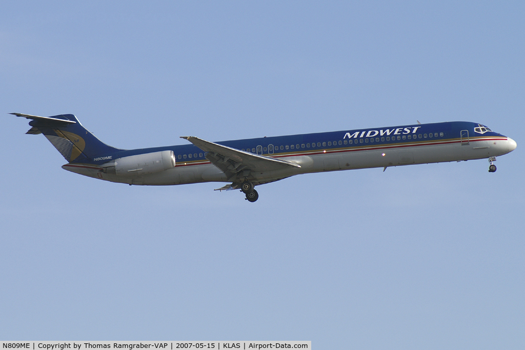 N809ME, 1981 McDonnell Douglas MD-82 (DC-9-82) C/N 48071, Midwest Airlines MDD MD80