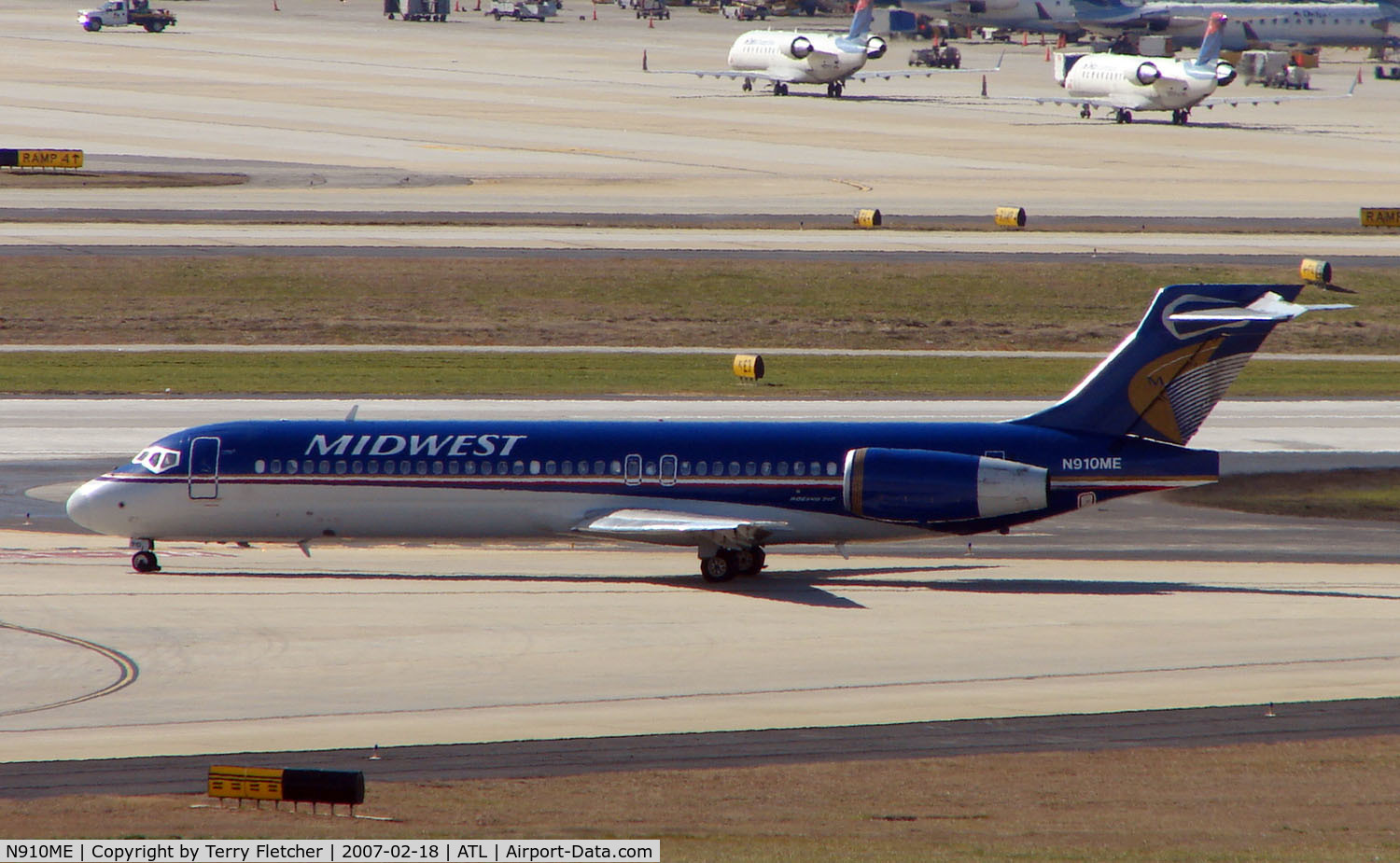 N910ME, 2003 Boeing 717-2BL C/N 55174, Midwest B717 at Atlanta in Feb 2007