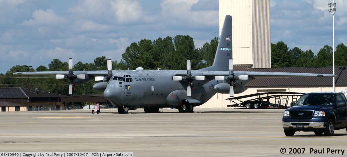 68-10940, 1969 Lockheed C-130E Hercules C/N 382-4320, Looks like she has the ramp all to herself