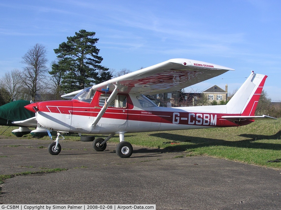 G-CSBM, 1977 Reims F150M C/N 1359, Cessna 150 parked at Hinton