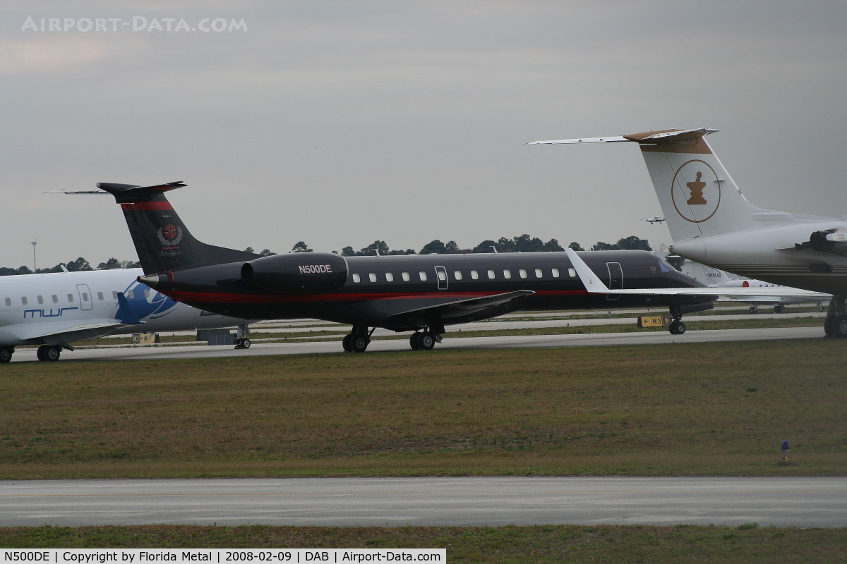 N500DE, 1998 Embraer EMB-145EP (ERJ-145EP) C/N 145084, Dale Earnhart Inc's new E145 replaces the E120 with same number