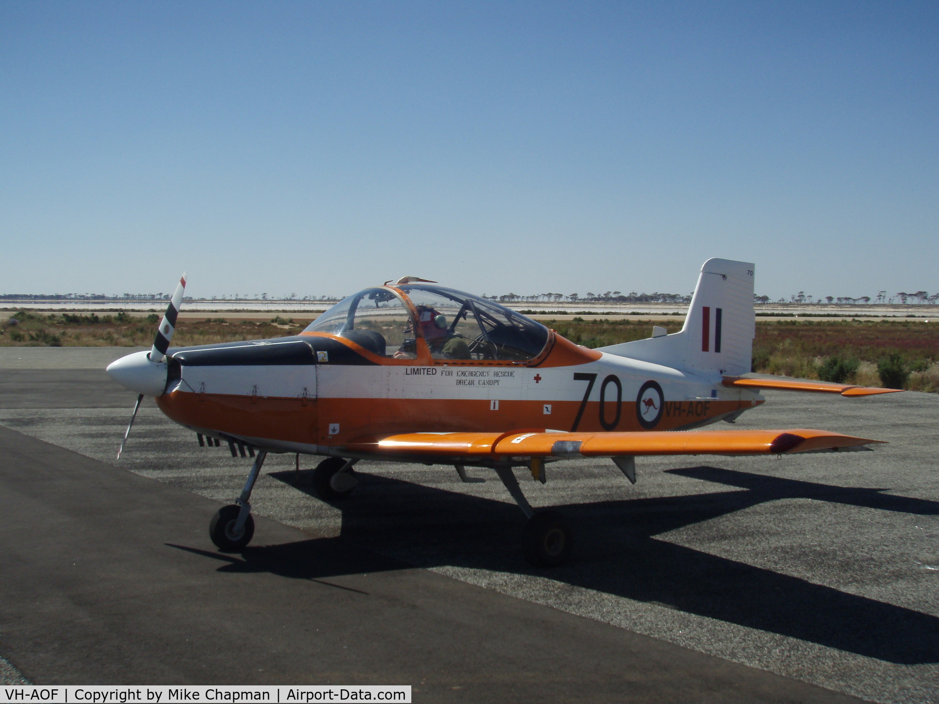 VH-AOF, 1976 New Zealand CT-4A Airtrainer C/N 070, On apron at Lake Grace air strip/