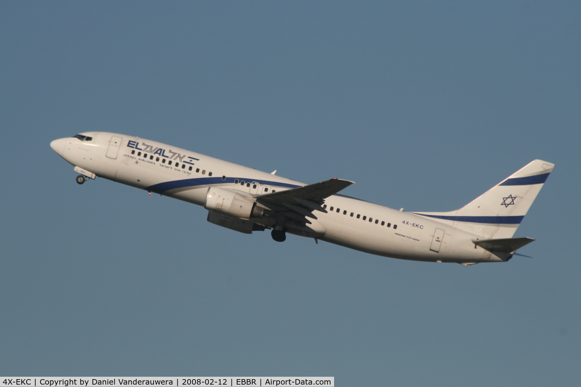 4X-EKC, 1999 Boeing 737-858 C/N 29959, departing of flight LY334 to Tel-Aviv