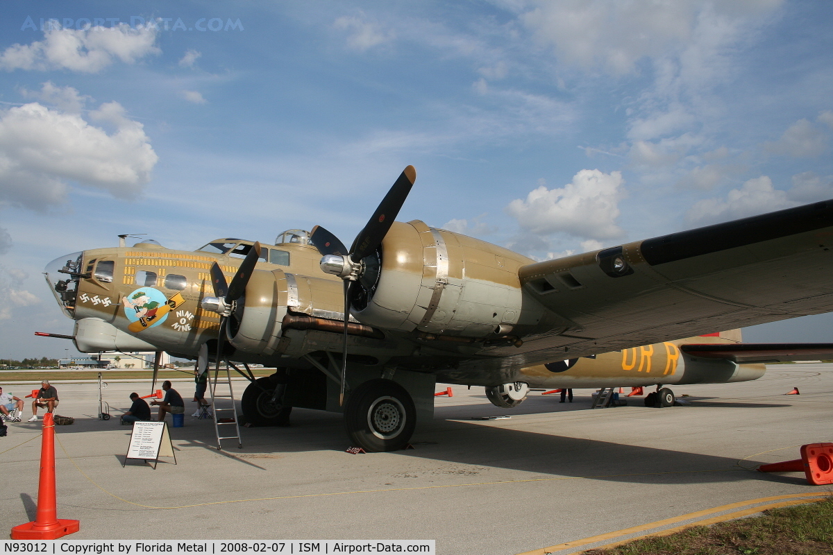 N93012, 1944 Boeing B-17G-30-BO Flying Fortress C/N 32264, Nine Oh Nine B-17