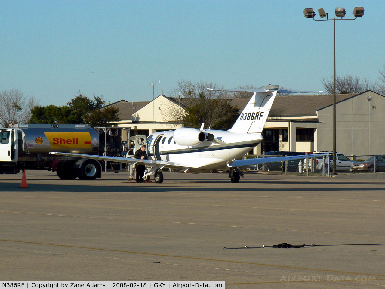 N386RF, 2000 Cessna 525 C/N 525-0386, At Arlington Municipal