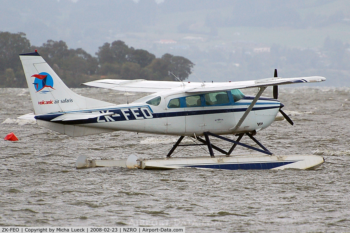 ZK-FEO, Cessna U206G Stationair C/N U20603797, At Rotorua