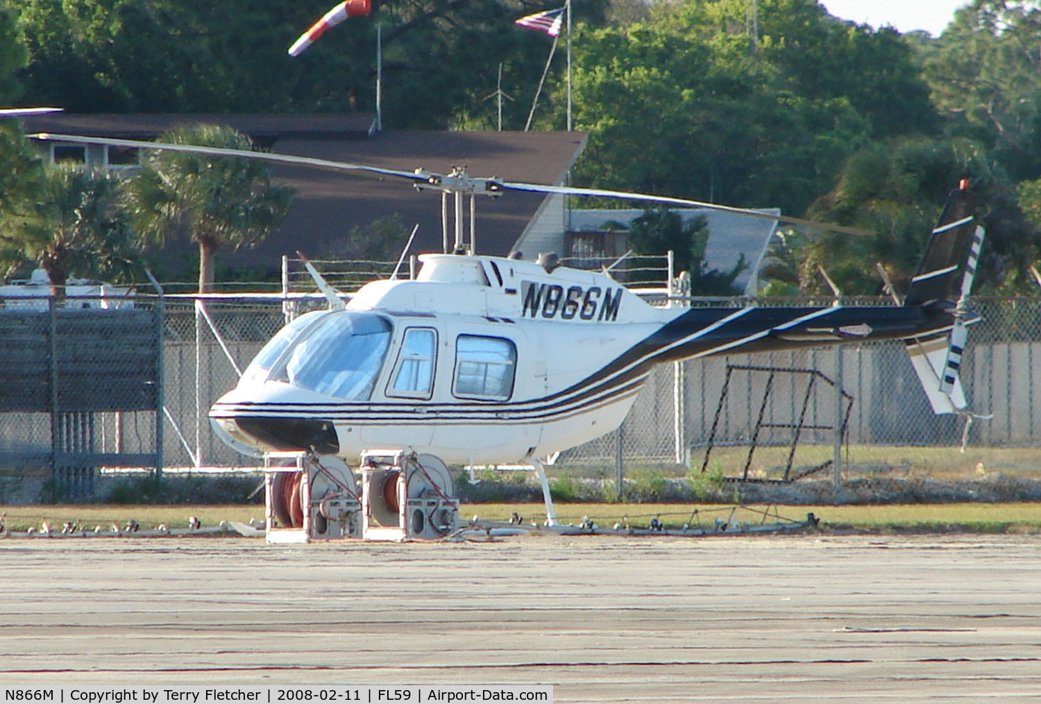 N866M, 1998 Bell 206B C/N 4476, Bell 206B at Buckingham Field