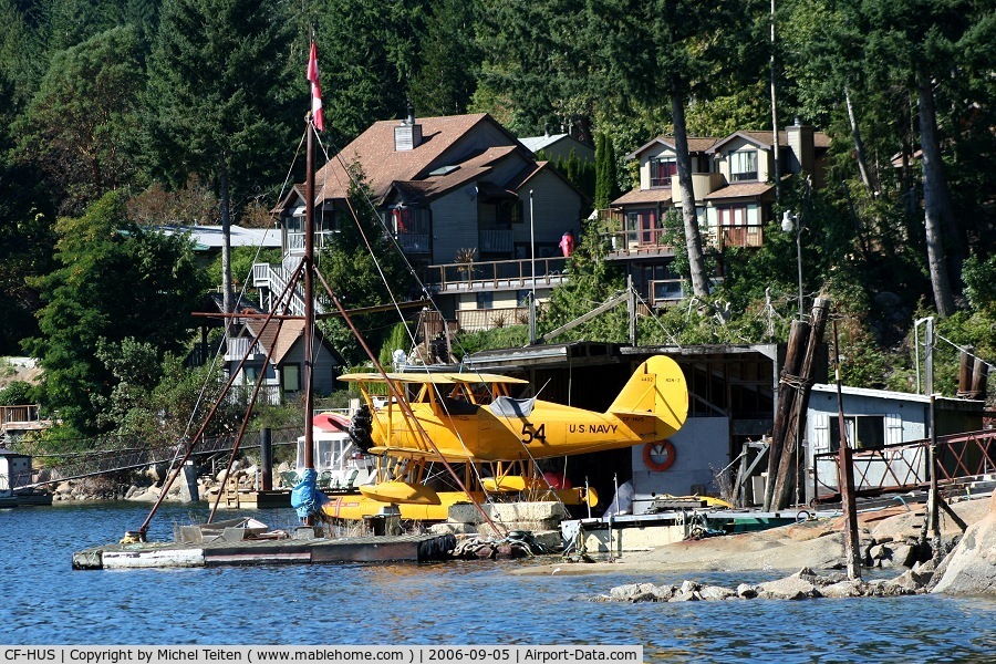 CF-HUS, 1941 Naval Aircraft Factory N3N-3 C/N 4402, In a small village of the Sunshine Coast (BC)