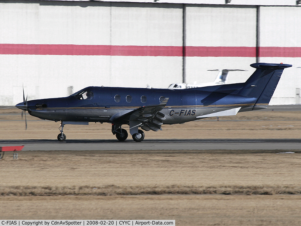 C-FIAS, 2000 Pilatus PC-12/45 C/N 361, Landing on Rwy 34