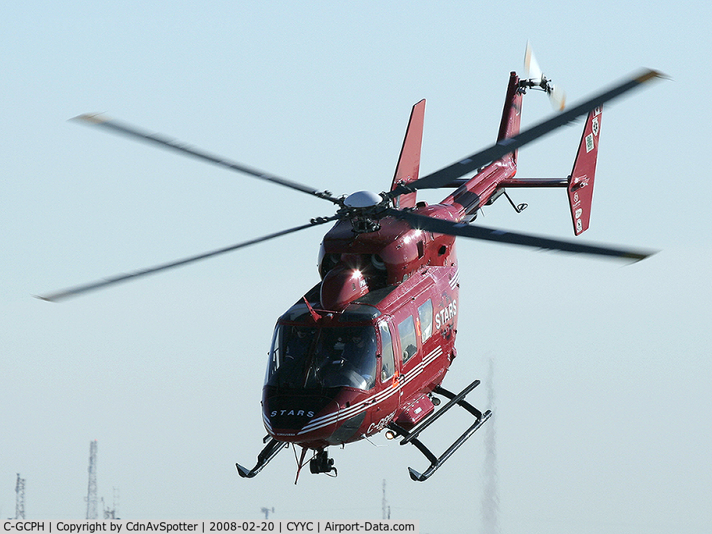 C-GCPH, 1983 Eurocopter-Kawasaki BK-117A-3 C/N 7028, Stars Air Ambulance Helicopter departing from the Shell Aero Centre