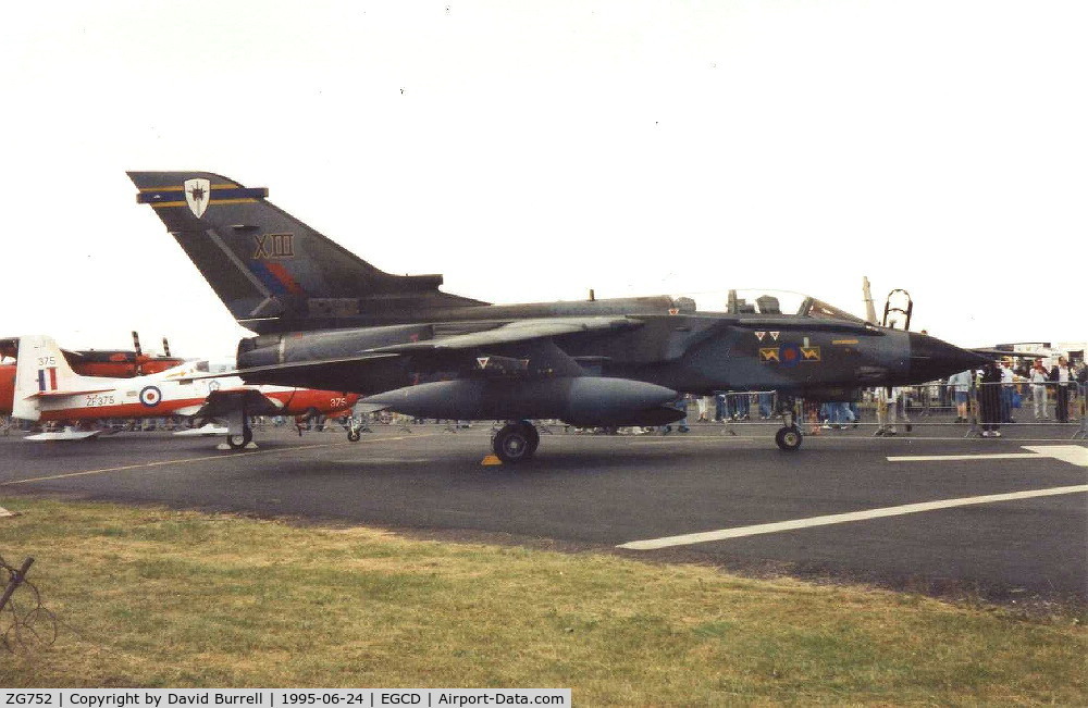 ZG752, 1991 Panavia Tornado GR.1T C/N 868/BT052/3424, Tornado - Woodford Air Show 1995 (Scanned)