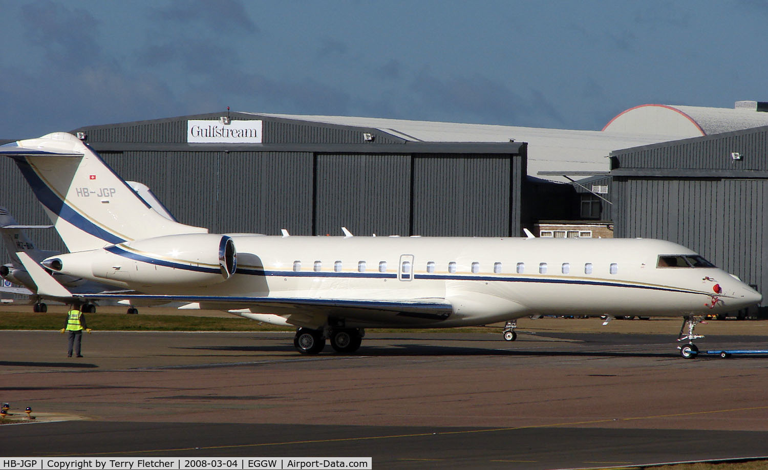 HB-JGP, 2007 Bombardier BD-700-1A10 Global Express XRS C/N 9238, New Global Express at Luton in March 2008