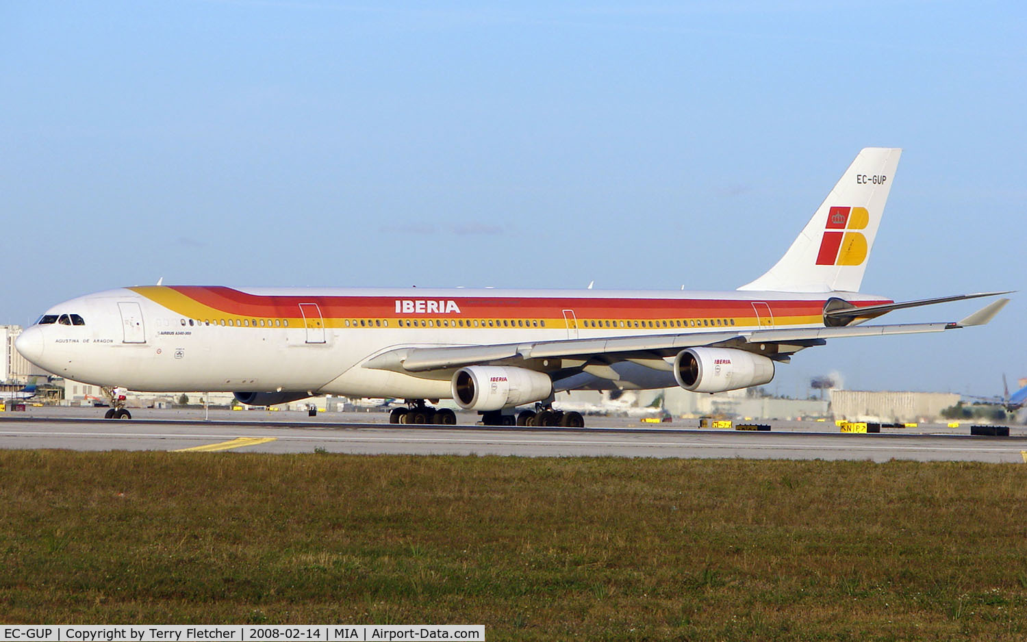 EC-GUP, 1998 Airbus A340-313X C/N 217, Iberia A340 about to depart Miami