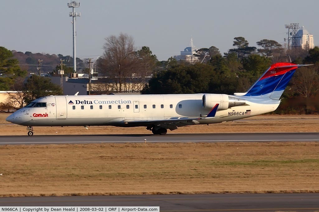 N966CA, 1996 Canadair CRJ-100ER (CL-600-2B19) C/N 7132, Delta Connection (by Comair) N966CA rolling out on RWY 5 after arrival from Hartsfield-Jackson Atlanta Int'l (KATL).