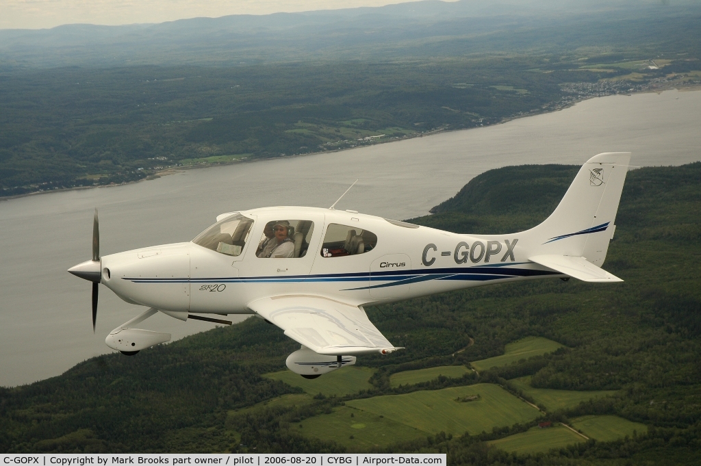 C-GOPX, 2002 Cirrus SR20 C/N 1188, One of the first Cirrus's imported into Canada