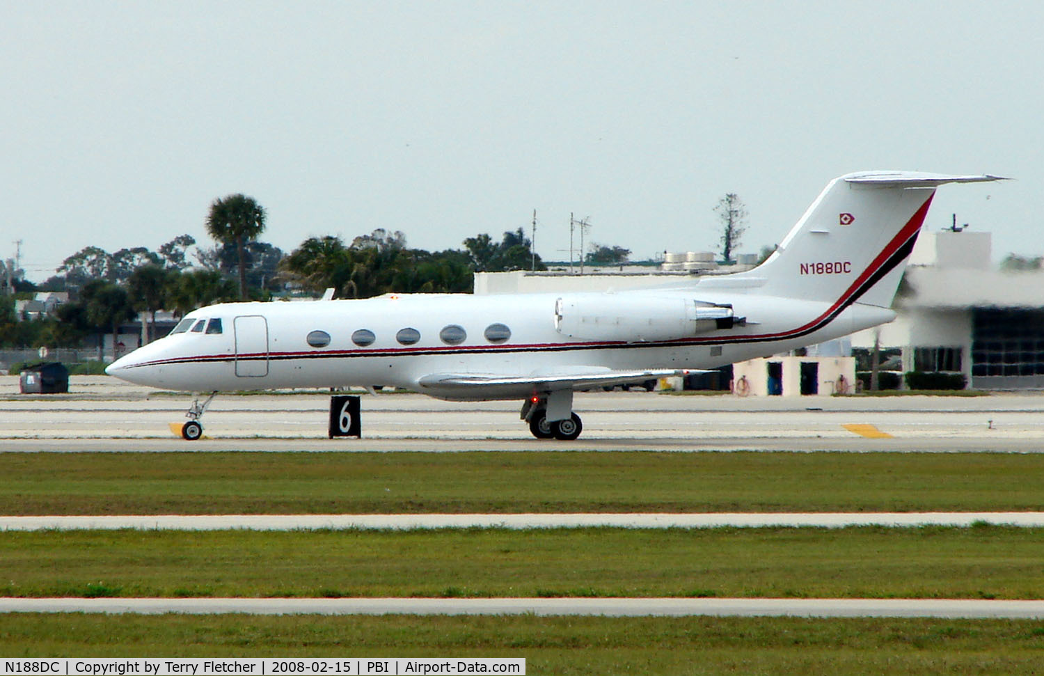 N188DC, 1976 Grumman G-1159 Gulfstream II C/N 188, The business aircraft traffic at West Palm Beach on the Friday before President's Day always provides the aviation enthusiast / photographer with a treat