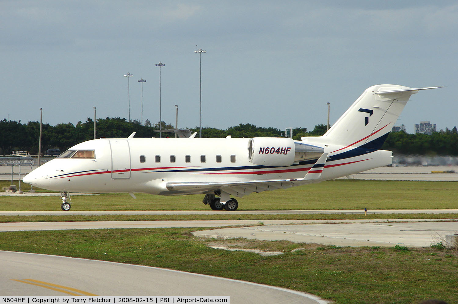 N604HF, 2003 Bombardier Challenger 604 (CL-600-2B16) C/N 5575, The business aircraft traffic at West Palm Beach on the Friday before President's Day always provides the aviation enthusiast / photographer with a treat