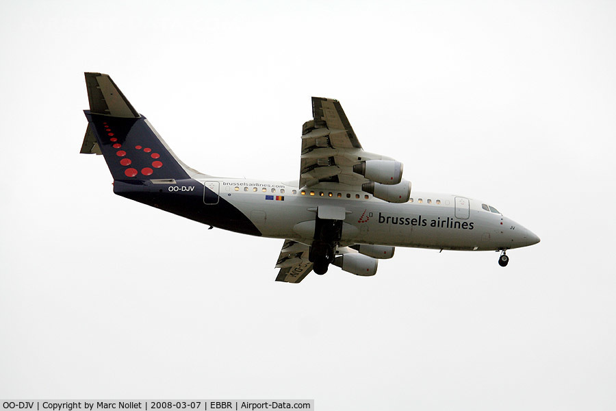 OO-DJV, 1996 British Aerospace Avro 146-RJ85 C/N E.2295, Landing at Brussels Airport