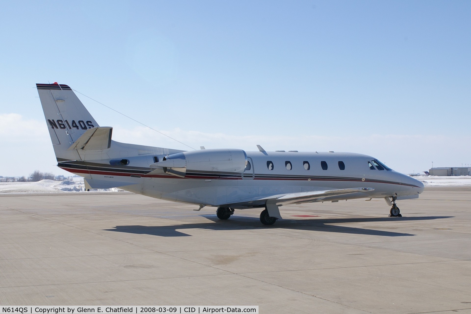 N614QS, 2005 Cessna 560XL Citation XLS C/N 560-5580, On the Landmark ramp