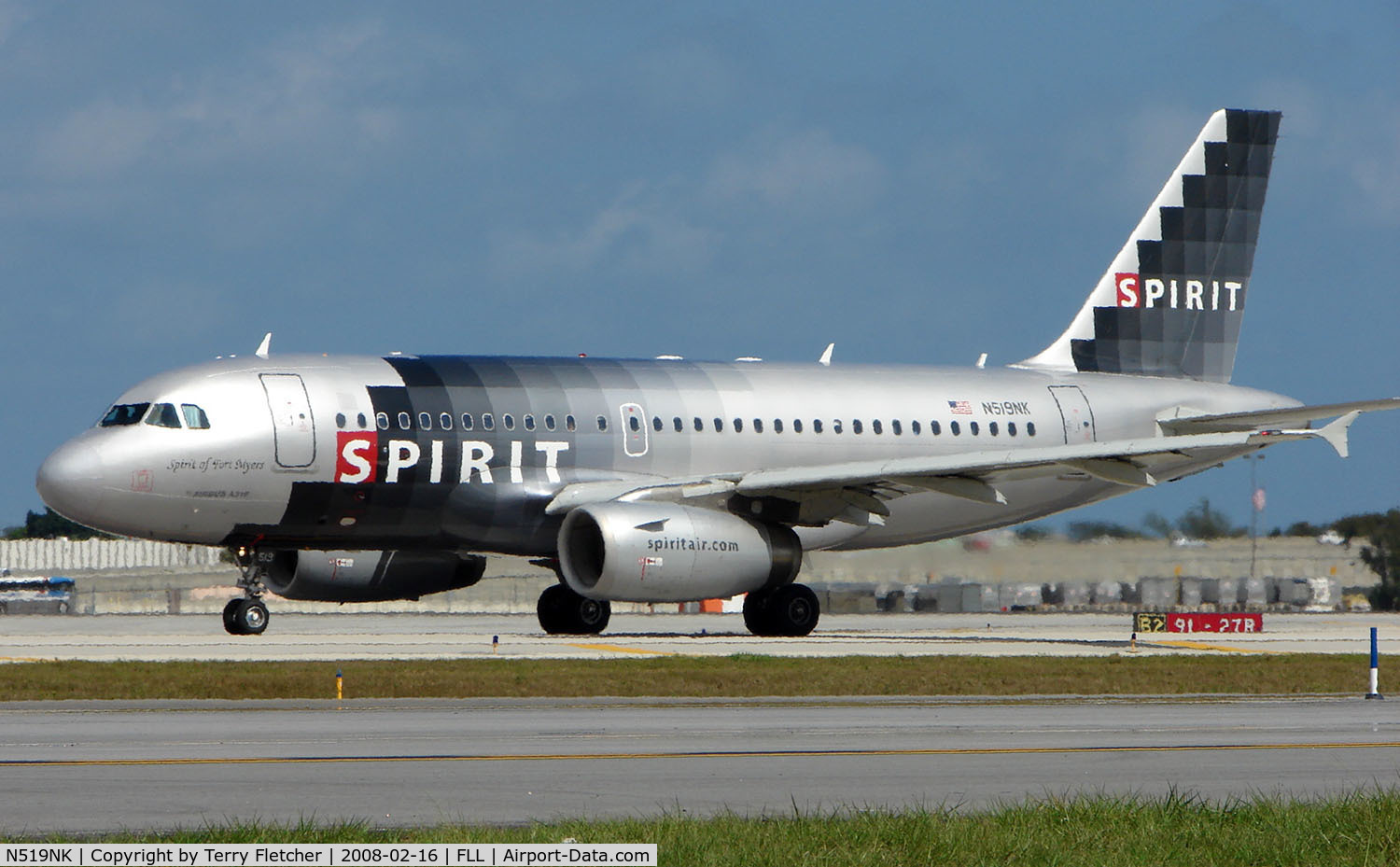 N519NK, 2006 Airbus A319-132 C/N 2723, Spirit A319 about to depart from FLL