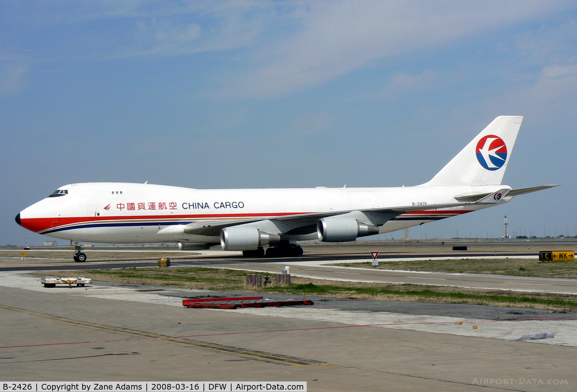 B-2426, 2007 Boeing 747-40BF/ER/SCD C/N 35208/1392, China Cargo 747 pulling into the west freight area at DFW