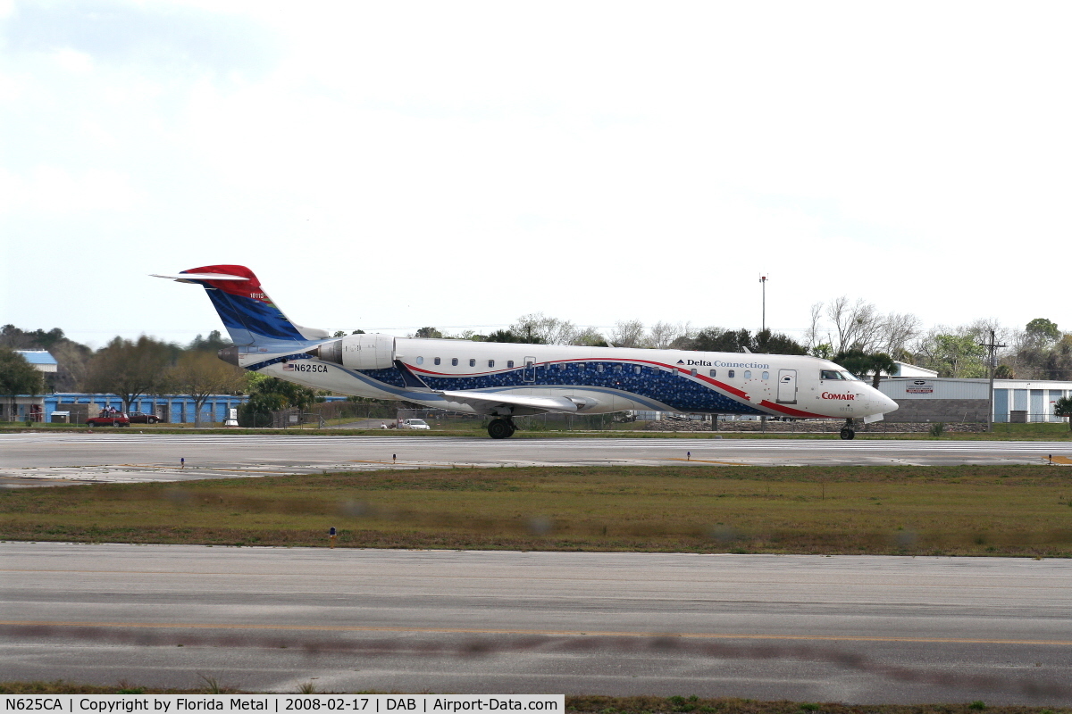 N625CA, 2003 Bombardier CRJ-700 (CL-600-2C10) Regional Jet C/N 10113, 150th CRJ Comair