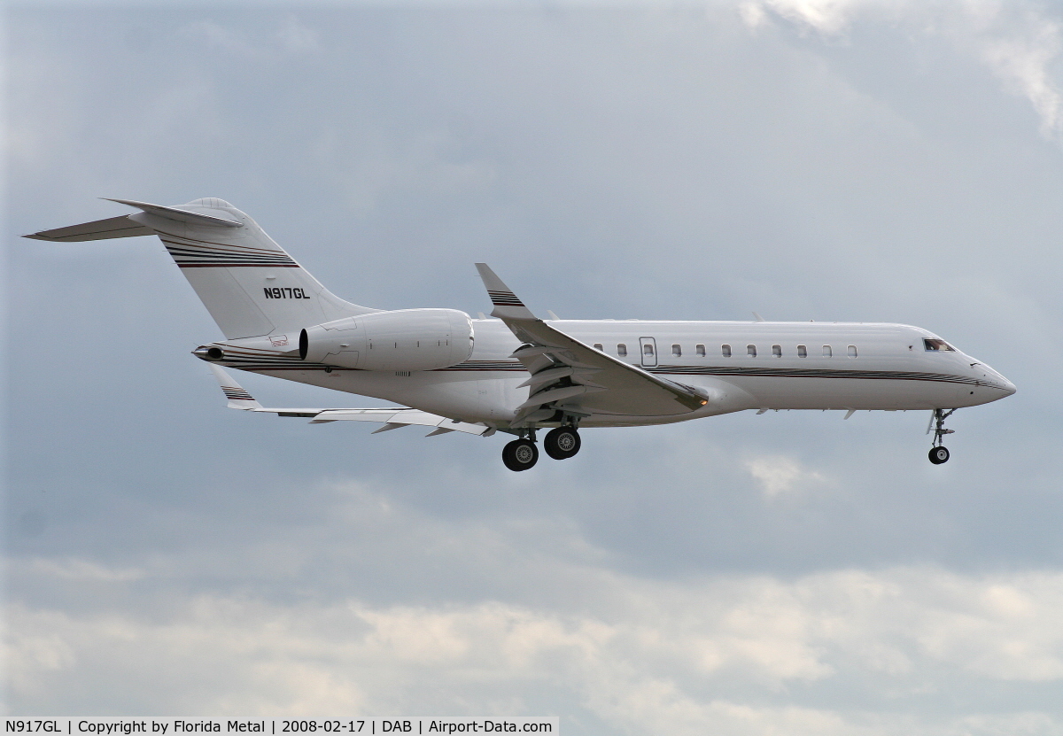 N917GL, 2002 Bombardier BD-700-1A10 Global Express C/N 9117, Texas Instruments Global Express