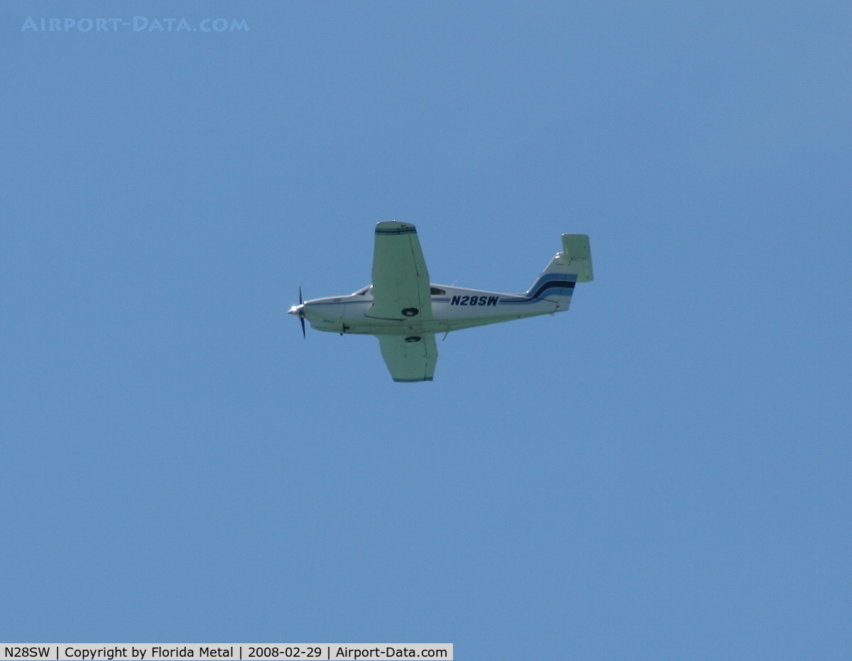 N28SW, 1979 Piper PA-28RT-201T Turbo Arrow IV C/N 28R-7931308, PA-28RT-201 flying over Gasparilla Island
