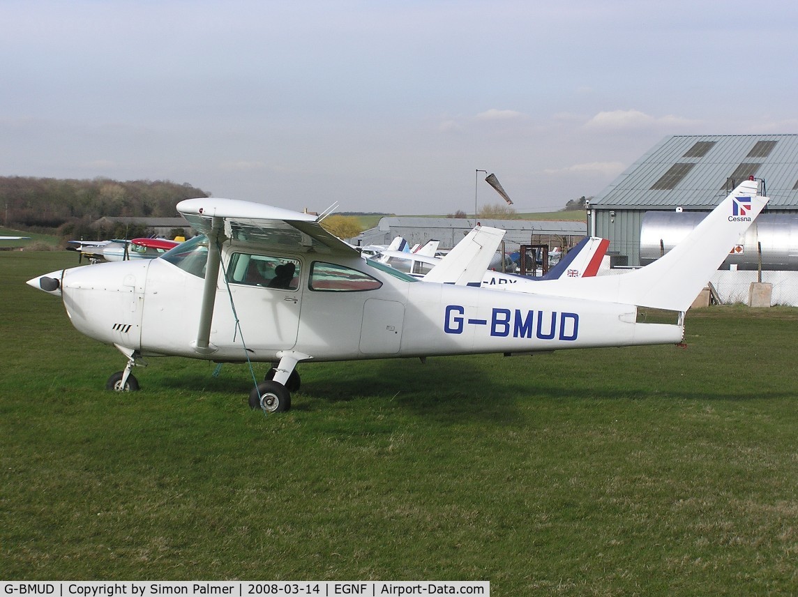 G-BMUD, 1973 Cessna 182P Skylane C/N 182-61786, Cessna 182 parked at Netherthorpe