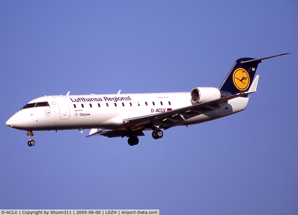 D-ACLV, 1996 Canadair CRJ-200LR (CL-600-2B19) C/N 7113, Landing rwy 14